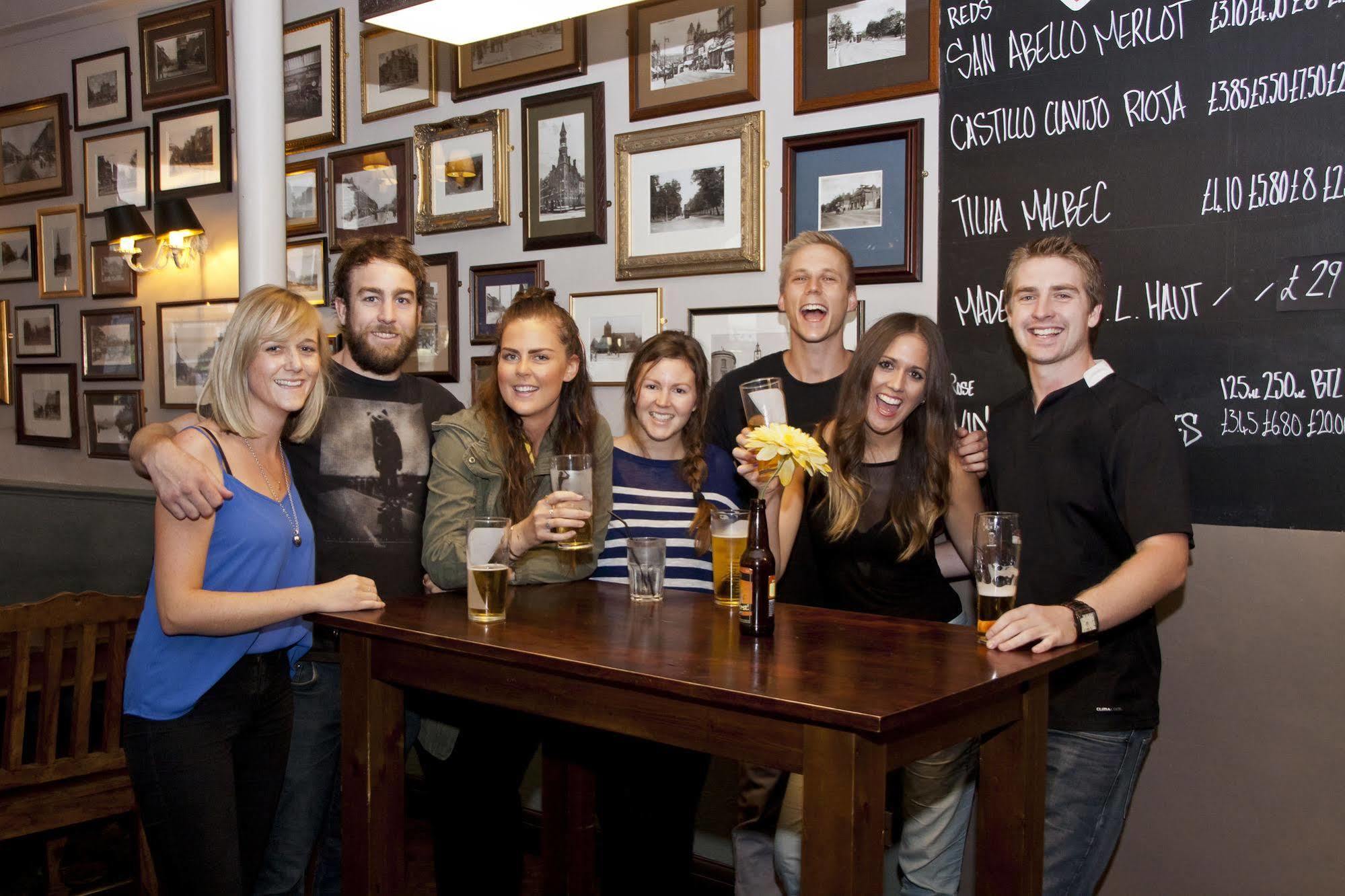Publove @ The Green Man, Paddington Londres Extérieur photo